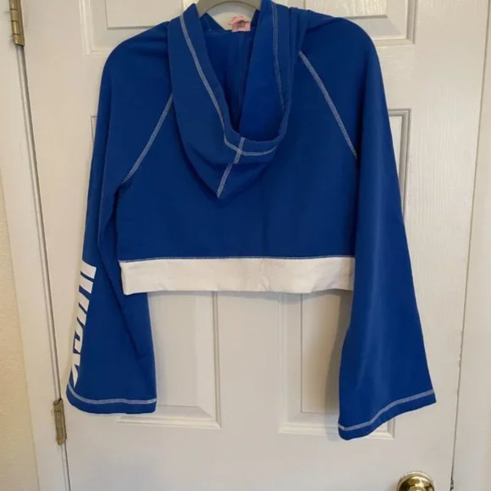 Juicy Couture Cropped Hoodie - Picture 3 of 3